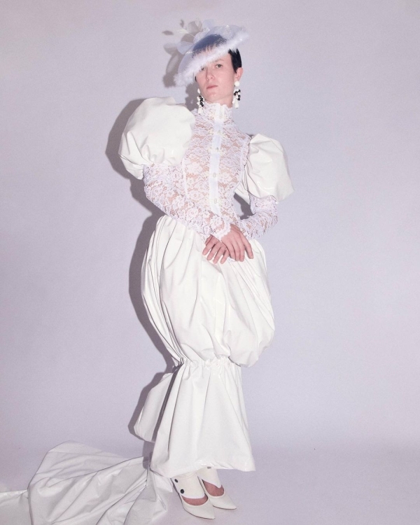 Trend: "Naked" Bridal Dresses