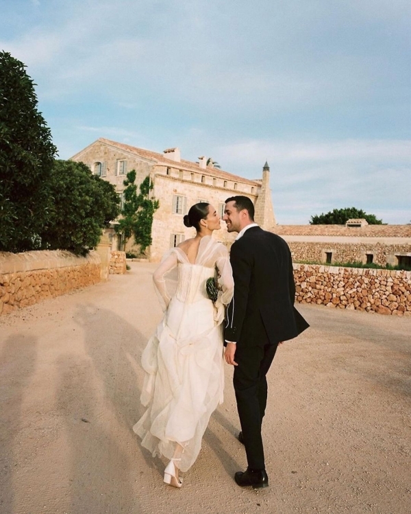 Everything You Should Know About Planning a Micro-Wedding