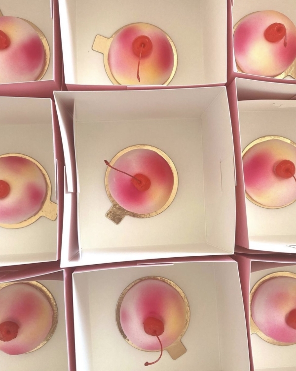 Pink Wedding Cake & Dessert Ideas