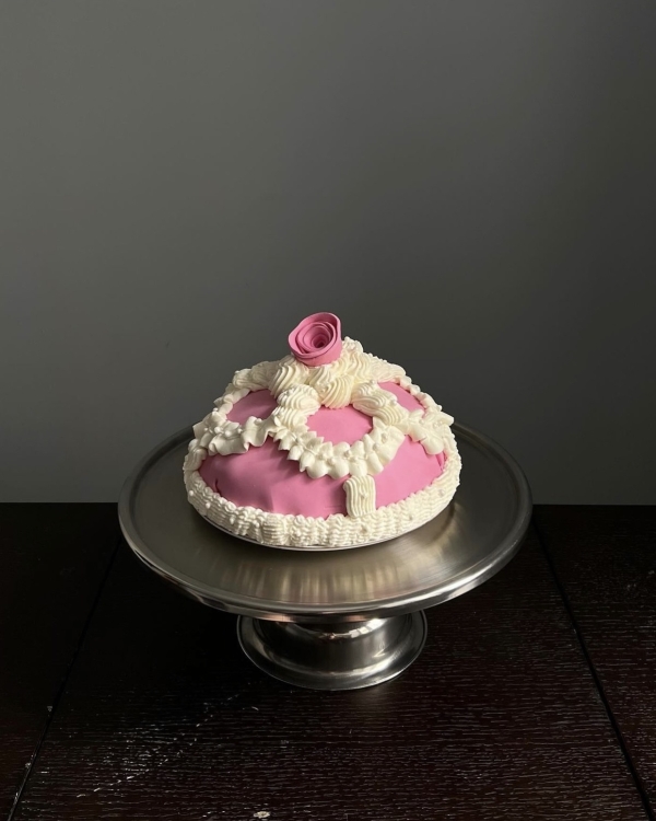 Pink Wedding Cake & Dessert Ideas