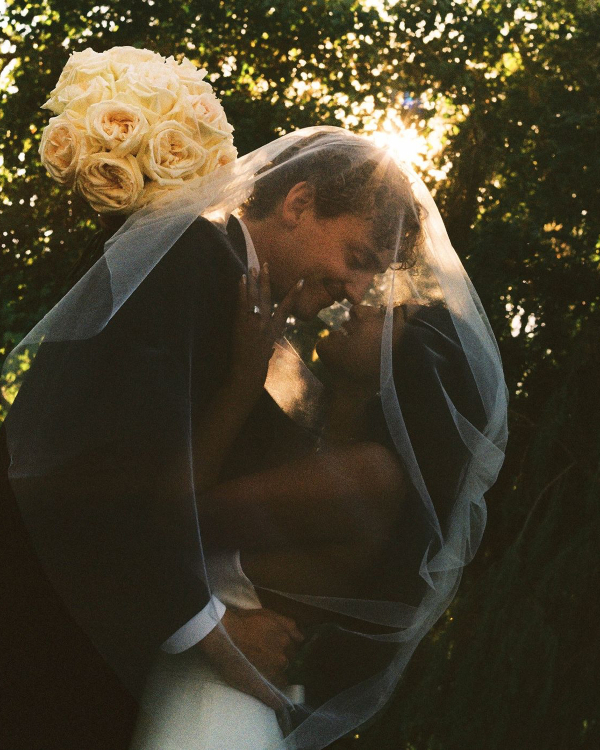 45 Must-Save Cinematic Wedding Photos that Feel Straight Out of a Movie