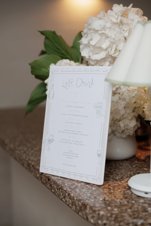 Stationery Signed by Yiana