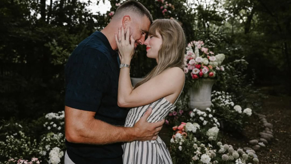 Taylor Swift and Travis Kelce Are Engaged!