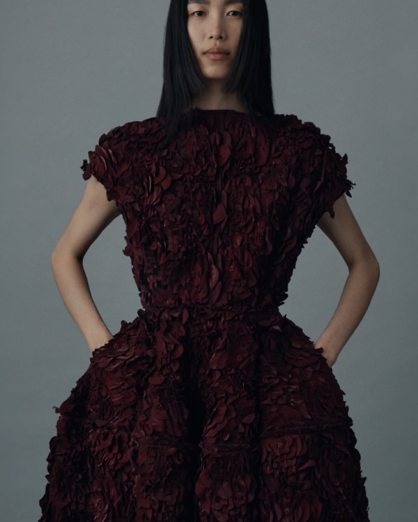 12 Best Designers to Shop for Chic Mother of the Bride Looks