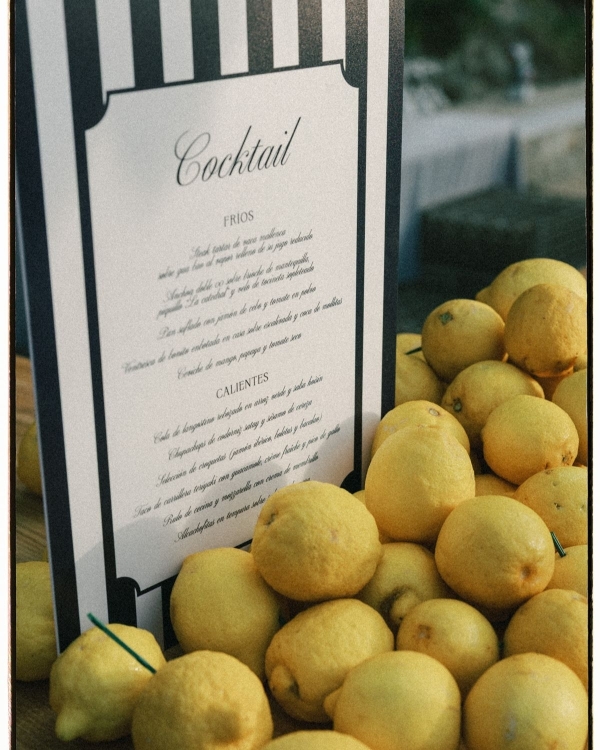 A Mediterranean Sunset Soirée With a Fresh Citrus Sixties Twist