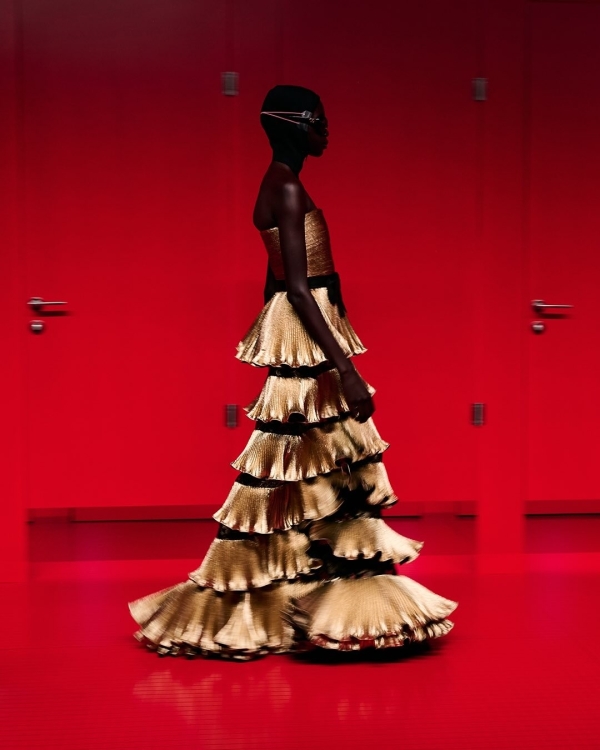 12 Best Designers to Shop for Chic Mother of the Bride Looks