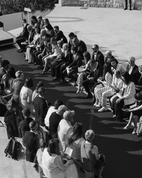 A Mediterranean Sunset Soirée With a Fresh Citrus Sixties Twist