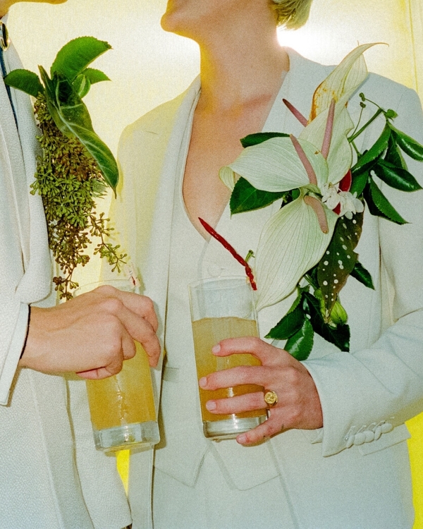 30 Cool Boutonnière Ideas for Grooms That Are Anything But Boring