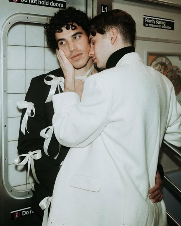 40 Must-Save Editorial Wedding Photo Ideas for the Fashion-Forward Couple