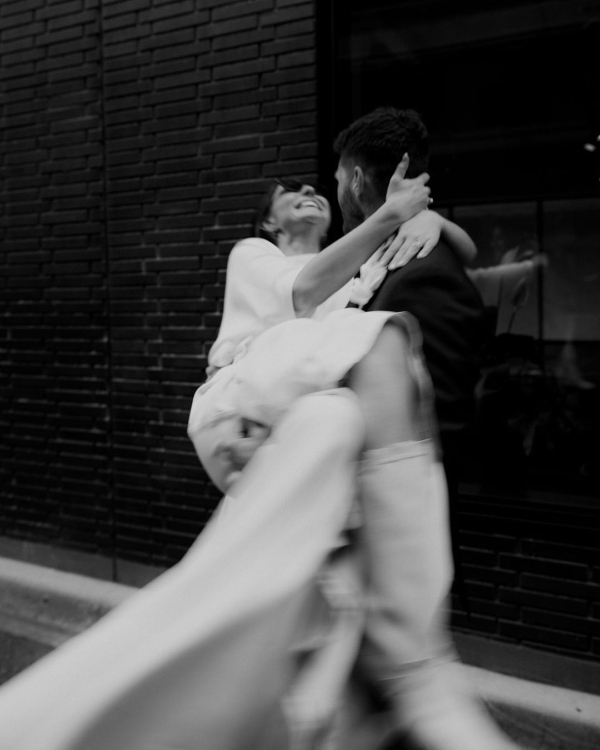 45 Must-Save Cinematic Wedding Photos that Feel Straight Out of a Movie