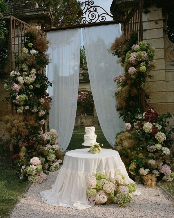 Inside It-Girl Yuyan Shi’s Wedding Weekend in the South of France: A Chic & Timeless Affair