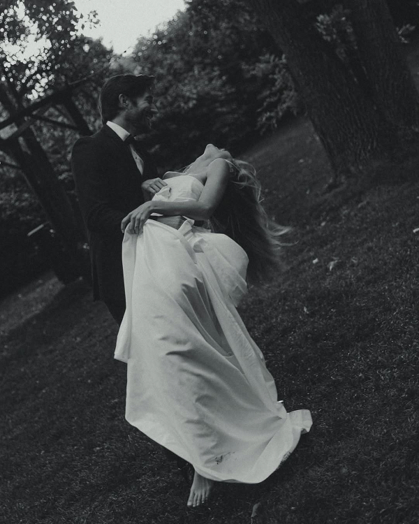 45 Must-Save Cinematic Wedding Photos that Feel Straight Out of a Movie