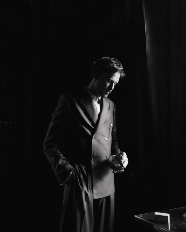 45 Must-Have Getting Ready Wedding Photos That Capture the Magic