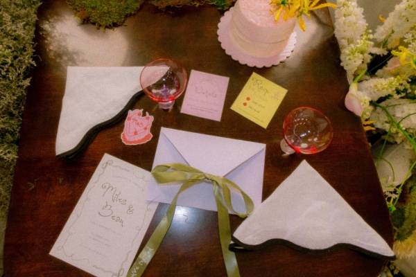 Stationery Signed by Yiana