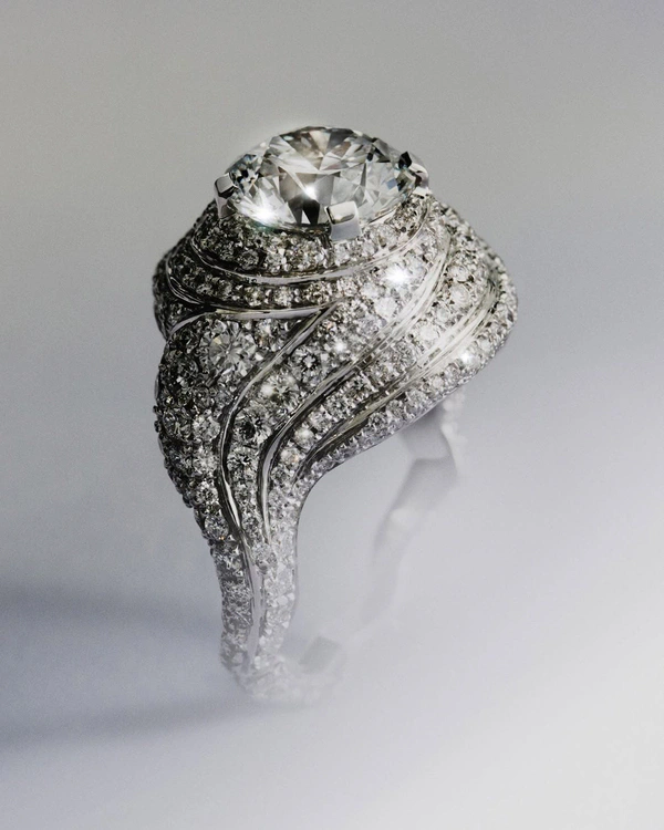 30 Vintage-Style Engagement Rings We're Obsessing Over — photo 2