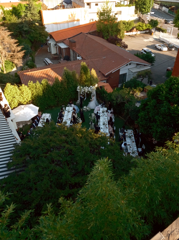 TILTED HANNAM, wedding venues in South Korea — photo 39