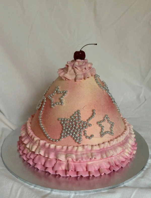 <a href="https://www.instagram.com/p/DRncCY-k4mV/?img_index=1" target="_blank" rel="noopener noreferrer">Lil Choux Choux</a>