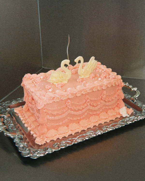 <a href="https://www.instagram.com/p/DPblm8sCSTl/?img_index=1">Groovy Bakes</a>