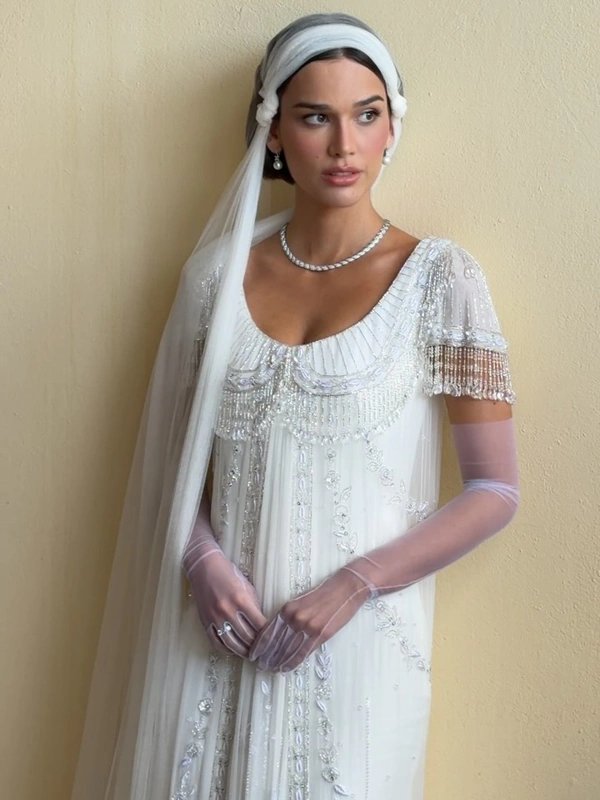 Get the Look: 24 Bridal Dresses & Accessories Inspired by Theresa von Fürstenberg’s Wedding Wardrobe — photo 2