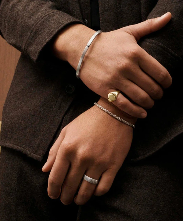 <a href="https://www.brilliantearth.com/Classic-Signet-Ring-14K-Gold-BE2277/?utm_source=google&utm_medium=cpc&utm_campaign=SEM_PLA_US_WB_Conversion&utm_content=618319839073&gad_source=1&gad_campaignid=15149074731">BRILLIANT EARTH Classic Signet Ring in 14K Yellow Gold, $1,990</a>