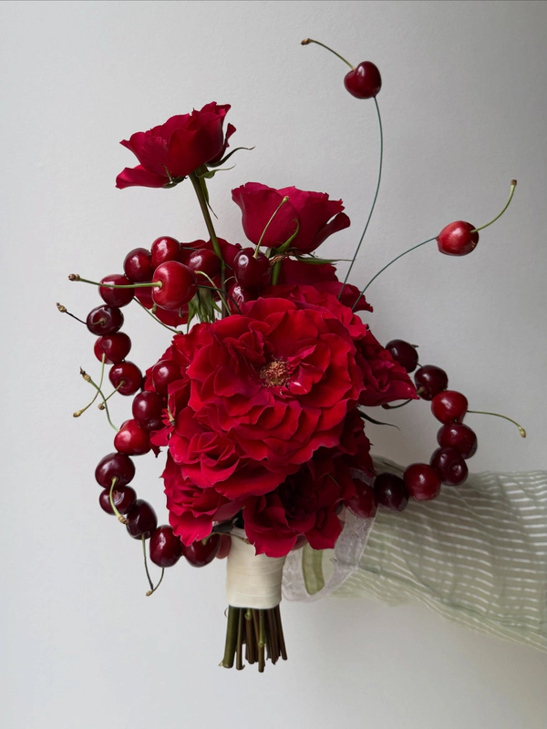 <a href="https://www.instagram.com/p/Da7PZfhDuSL/?img_index=1">Divo Flowers</a>