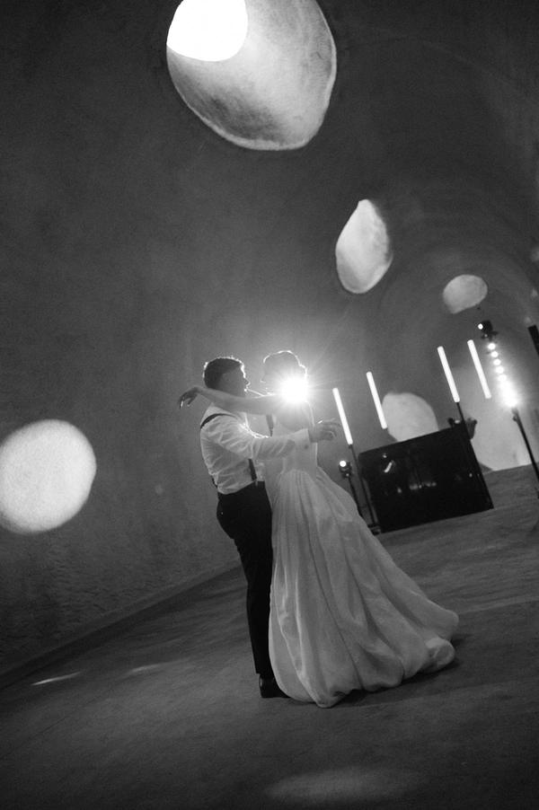 Modern Design Meets Mediterranean Ease at This Rock-Carved Vineyard Wedding in Mallorca