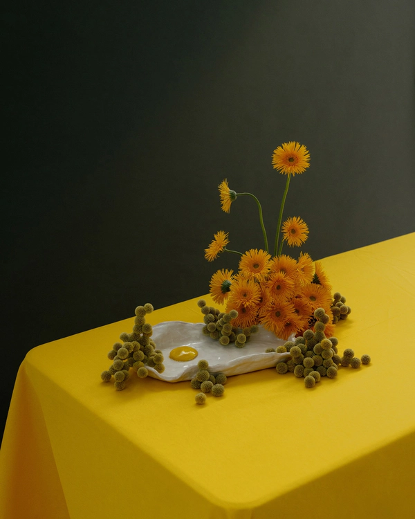 Floral Styling &amp; Photography: <a href="https://www.instagram.com/p/DNTs4eBNC5b/?img_index=1">Brancoprata</a>
