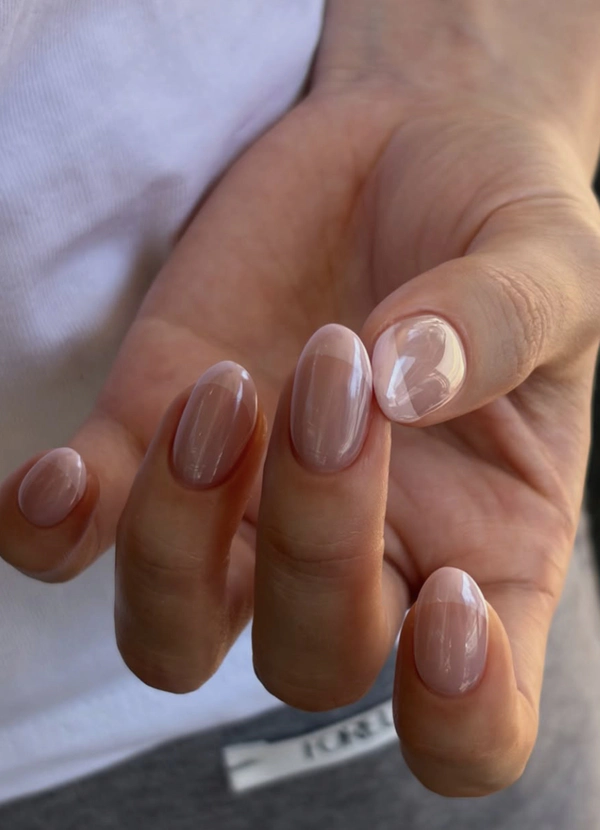<a href="https://www.instagram.com/p/Dbwa3xoAX6o/?img_index=1">Nail So'o</a>