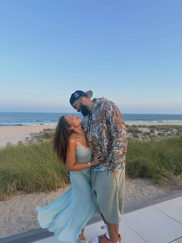 Content: <a href="https://www.instagram.com/jordynwoods/p/Daa4cy6lUfJ/">Jordyn Woods</a>