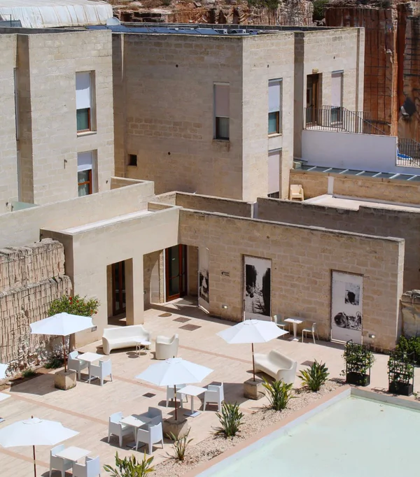 <a href="https://www.instagram.com/p/DMsxLJjNDp2/?hl=en">Cave Bianche Hotel</a>
