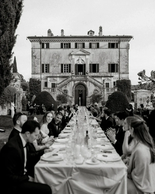 Photography:&nbsp;<a href="https://www.instagram.com/elisarinaldiphoto/" target="_blank" rel="noopener noreferrer">Elisa Rinaldi</a>