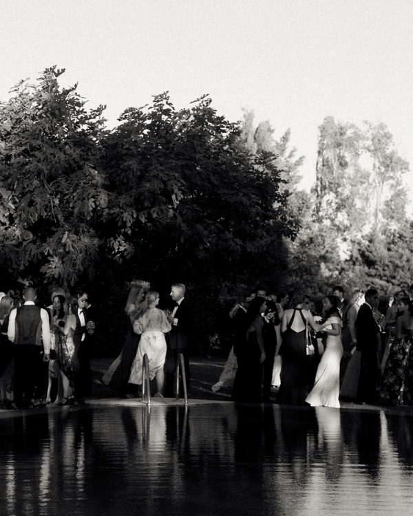 Photography: <a href="https://www.instagram.com/p/DWzYdhRDe2-/?img_index=5">Brancoprata﻿</a>