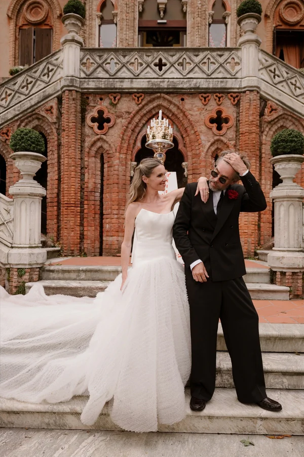 A Surreal Artist’s Italian Wedding with 2,000 Red Roses, a Two-Metre Bleeding Cake & Viktor & Rolf Couture