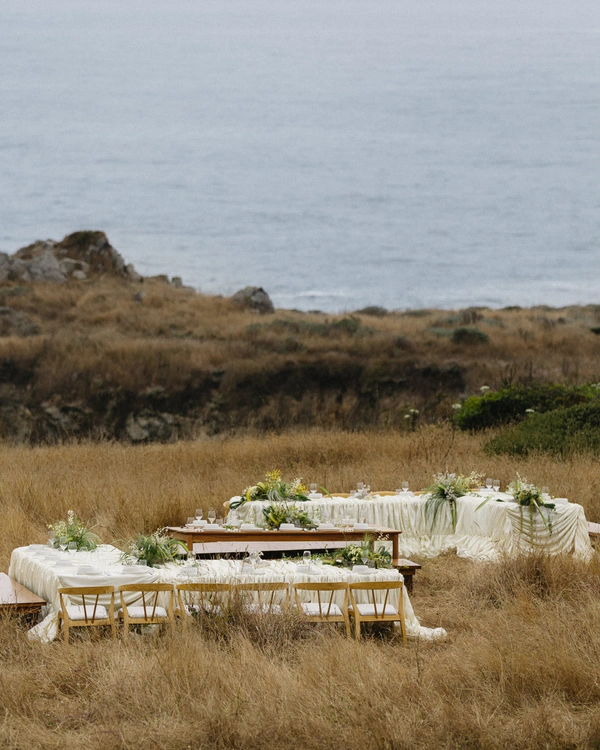 <a href="https://www.instagram.com/thesearanchlodge">Sea Ranch Lodge</a>, Photography: <a href="https://www.instagram.com/faithdanielleweddings/p/Db_o3dPGSR5/?img_index=7">Faith Danielle</a>
