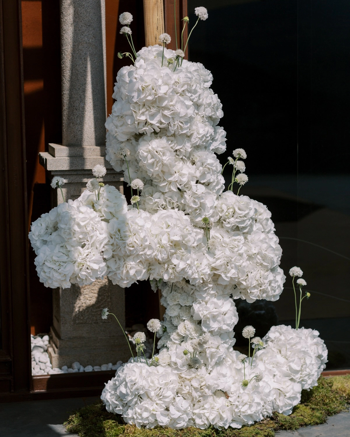 Twice the Talent: Meet Wedding Photographers & Florists Brancoprata — photo 2