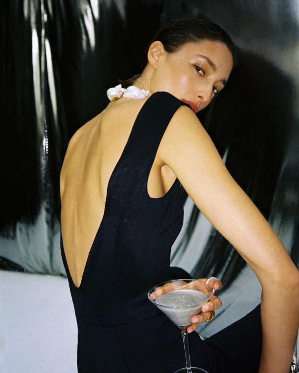 26 Best New Years Eve Outfit Ideas 2023-2024 | Women's Party Looks Ideas | Attire, Clothes