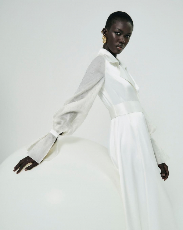 Long-Sleeve Wedding Dresses