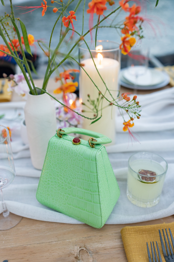 Stylish Beach Wedding Ideas | One and only mandarina wedding | Photo