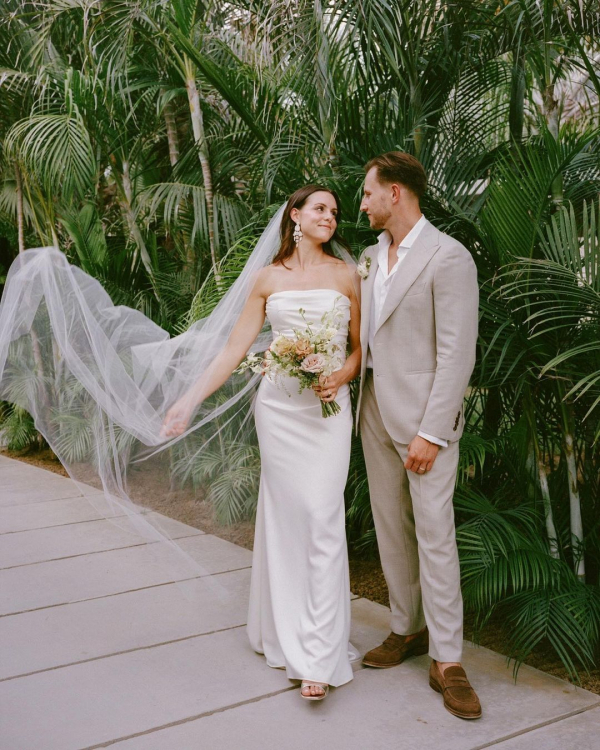 How to Find the Right Photographer For a Destination Wedding?