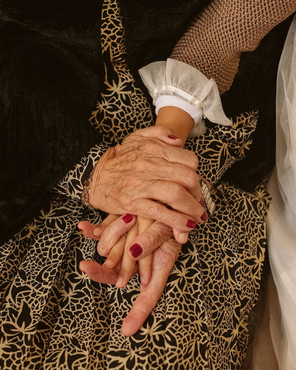 Wedding Etiquette for Parents of the Bride & Groom | Father & Mother Etiquette