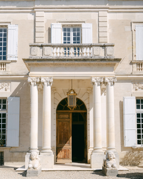 A Contemporary French Wedding Editorial: Unconventional Elegance at Château Marcellus