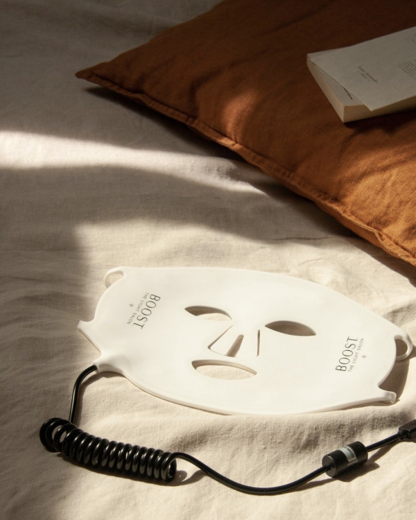LED Face Masks As a Skincare Must-Have