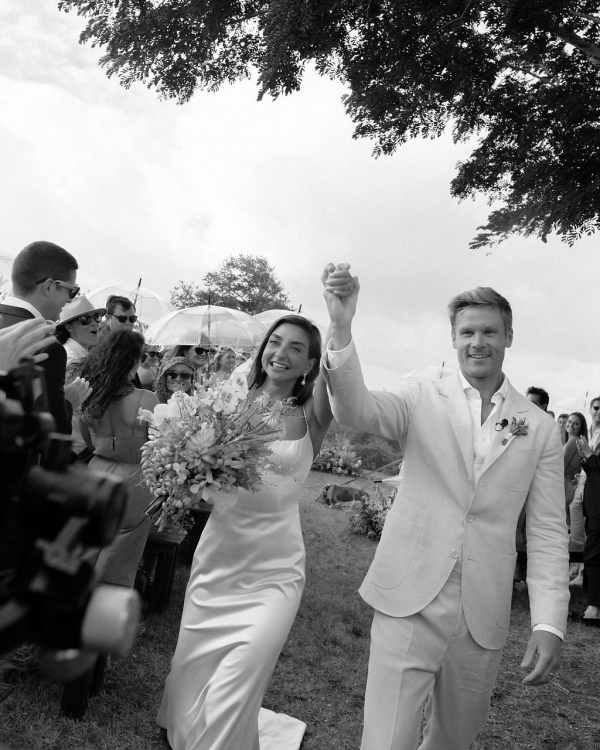 Real Wedding: Chloe & Duncan in Maui | Beach Wedding, Photos