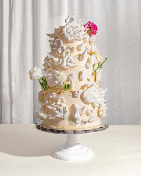 30 Creative Wedding Cake Ideas