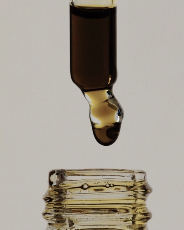 6 Beauty Treatments to Avoid Right Before Your Wedding