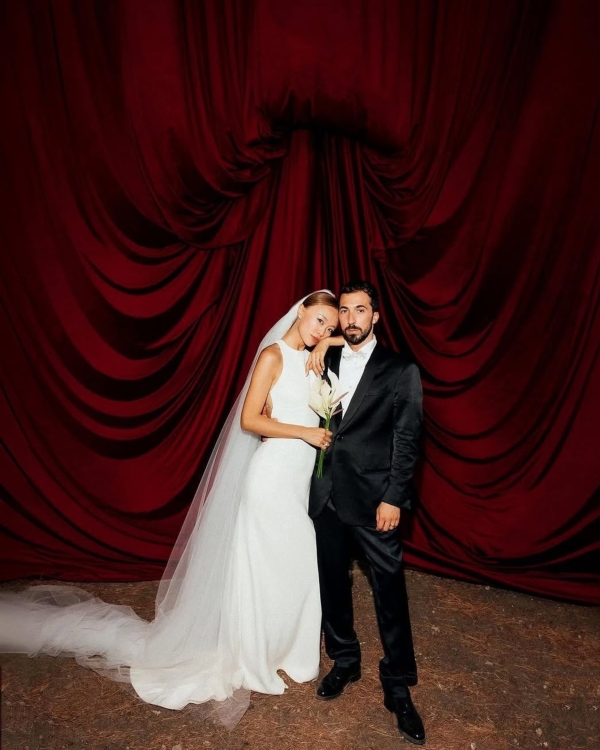 The Top 10 Trends Defining 2025 Wedding Decor According to Pinterest