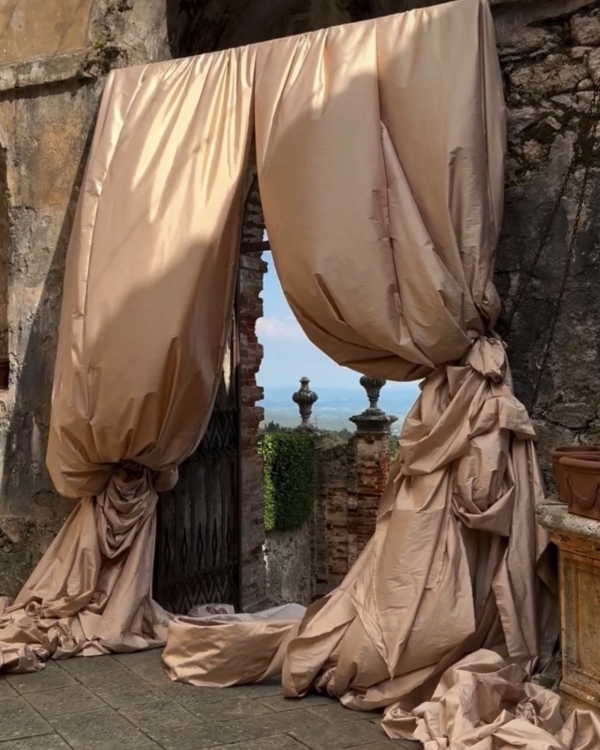 The Top 5 Colors Forecasted for 2025 Weddings