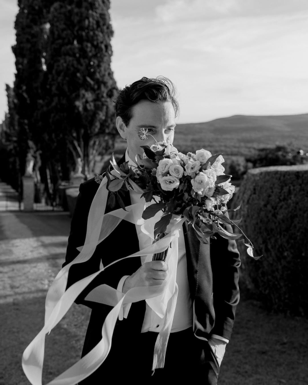 10 Expert Tips to Writing Your Wedding Vows