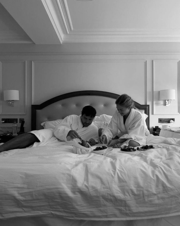 7 Unique Ways to Celebrate New Year's Eve as a Couple