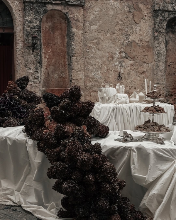 The Top 10 Trends Defining 2025 Wedding Decor According to Pinterest